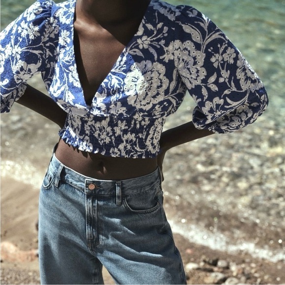 New ZARA Floral Printed Embroidered Eyelet Top - Picture 3 of 5